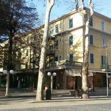 Hotel Salus 3*